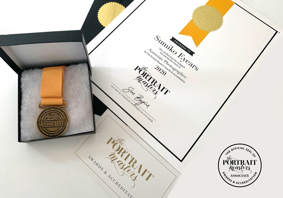 Associate's Medal and Certificate of the Portrait Masters